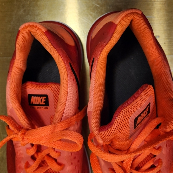 Youth Nike Flex 2017 RN sneakers. Size 7Y - Picture 7 of 10